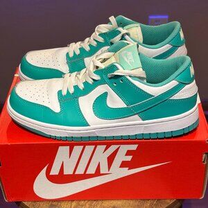 Nike Dunk Low Deep Green Turquoise White size 7 / Excellent Condition no box